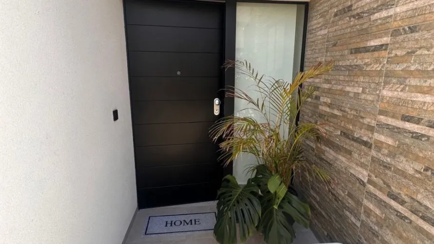 Villa de 4 dormitorios en Algorfa, Spain No. 1034