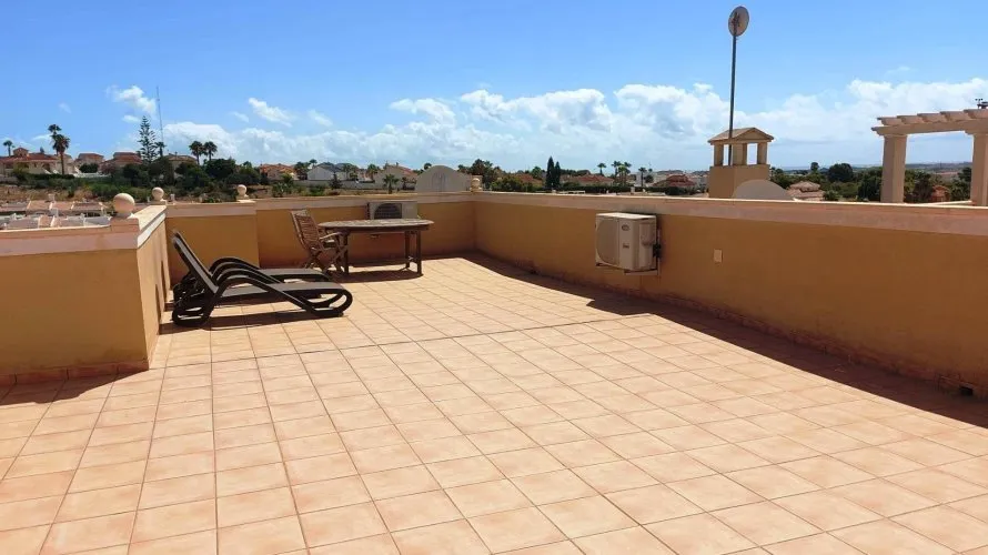 Villa de 3 dormitorios en Ciudad Quesada, Spain No. 510 № 4