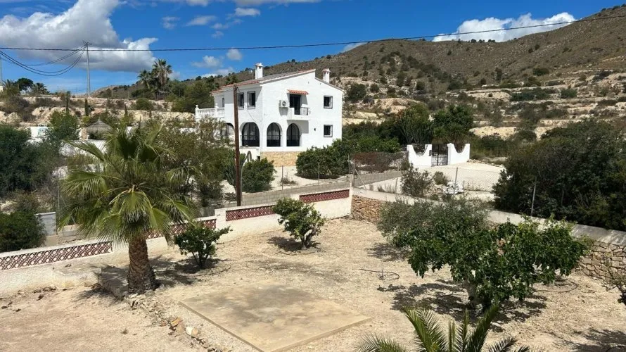 Сasa de 4 dormitorios en Villajoyosa, Spain No. 841 № 7