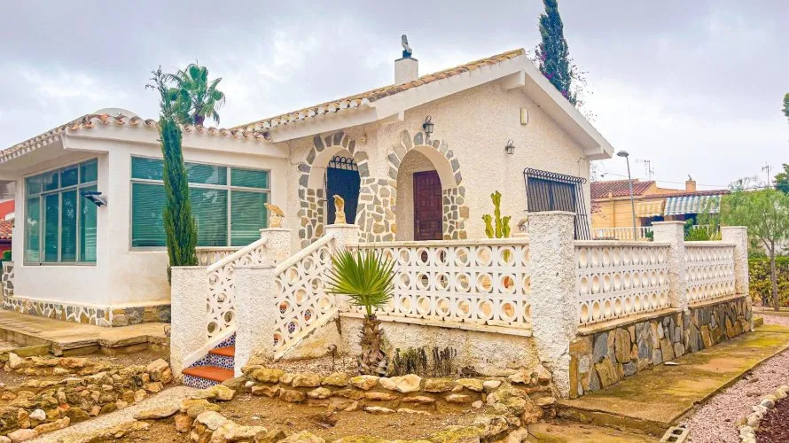 Villa de 3 dormitorios en Los Balcones, Spain No. 659 № 16