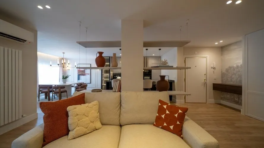 Apartamento de 3 dormitorios en Madrid, Spain No. 976 № 7