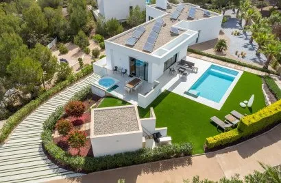 Villa de 4 dormitorios en Orihuela, Spain No. 1217