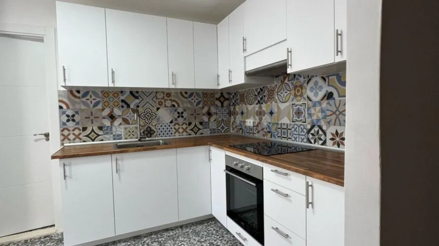 Apartamento de 3 dormitorios en Torrevieja, Spain No. 172 № 8