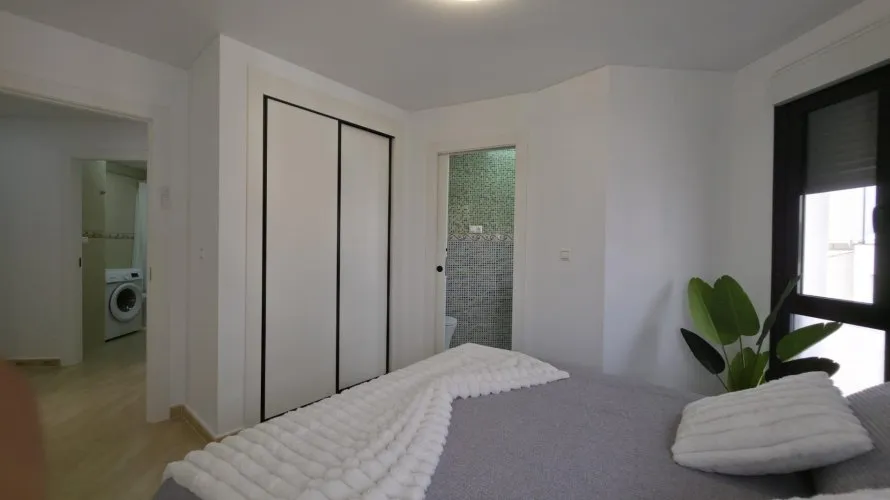 Apartamento de 3 dormitorios en Torrevieja, Spain No. 1625 № 23