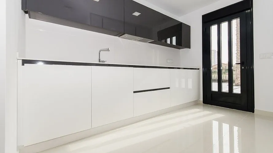 Villa de 4 dormitorios en Playa Honda, Spain No. 291 № 7