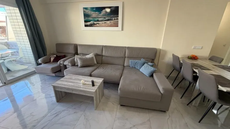 Apartamento de 3 dormitorios en Torrevieja, Spain No. 1010 № 20