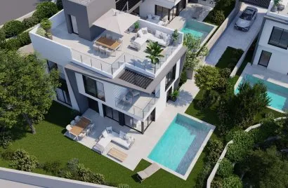 Villa de 4 dormitorios en Villajoyosa, Spain No. 767