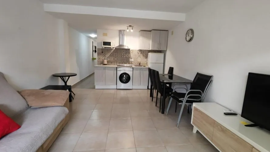 Apartamento de 1 dormitorio en Torrevieja, Spain No. 2839 № 2