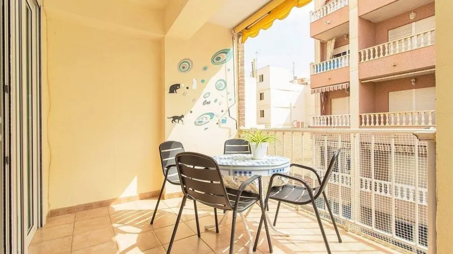 Apartamento de 3 dormitorios en Torrevieja, Spain No. 246 № 5