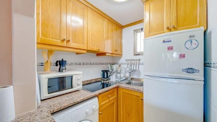 Apartamento de 2 dormitorios en Villajoyosa, Spain No. 946 № 19
