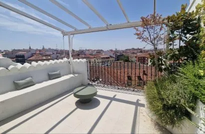 Ático de 4 dormitorios en Madrid, Spain No. 1501