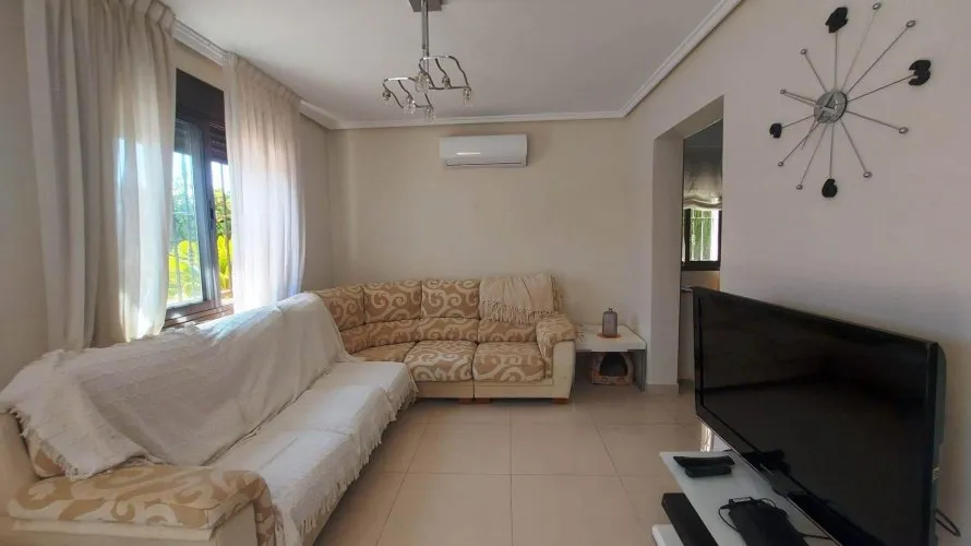 Villa de 3 dormitorios en Ciudad Quesada, Spain No. 510 № 25