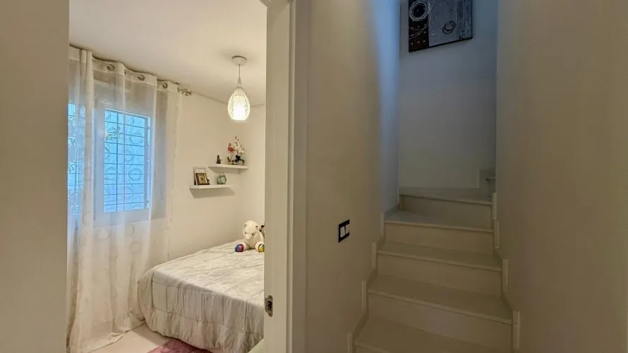 Apartamento de 3 dormitorios en Torrevieja, Spain No. 173 № 14