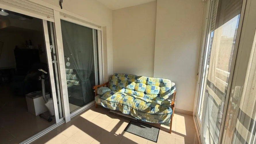 Apartamento de 2 dormitorios en Guardamar del Segura, Spain No. 1444