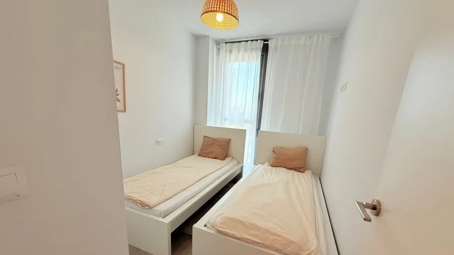 Apartamento de 62m² en Dénia, Spain No. 186 № 2