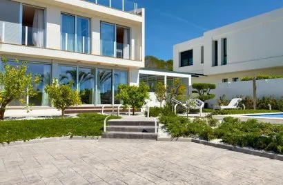 Villa de 4 dormitorios en La Nucia, Spain No. 1208