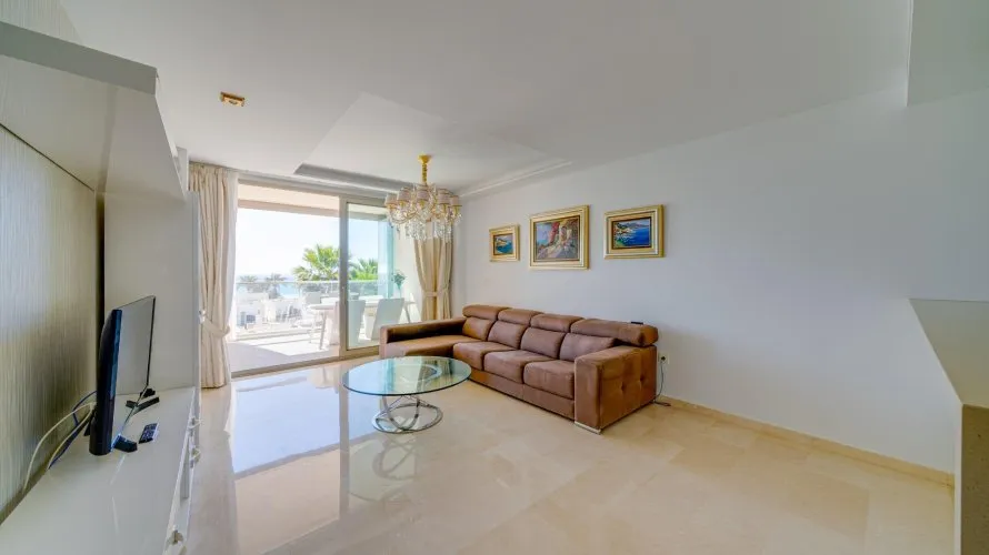 Apartamento de 2 dormitorios en Villajoyosa, Spain No. 426 № 4