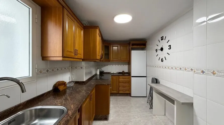 Apartamento de 3 dormitorios en Torrevieja, Spain No. 1052 № 13