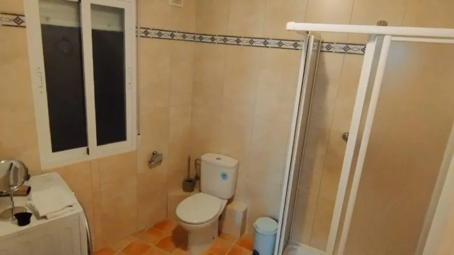 Villa de 8 dormitorios en Maryvilla, Spain No. 423 № 17