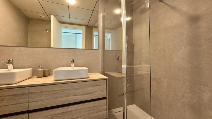 Apartamento de 2 dormitorios en Finestrat, Spain No. 1305 № 10