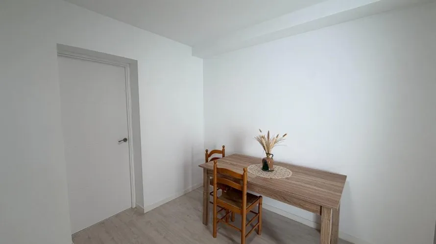 Apartamento de 79m² en El Campello, Spain No. 1413 № 2