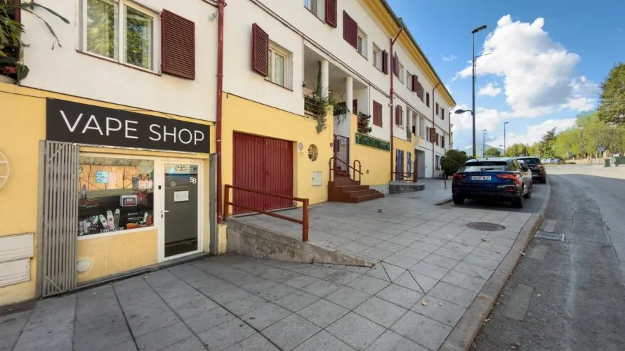 Propiedad comercial de 1 dormitorio en San Martín de Valdeiglesias, Spain No. 2784