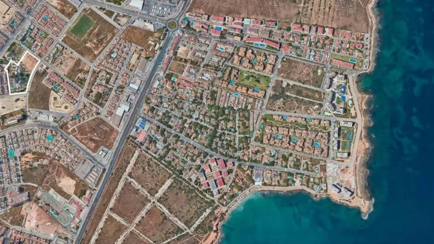 Apartamento de 2 dormitorios en Torrevieja, Spain No. 1388 № 12