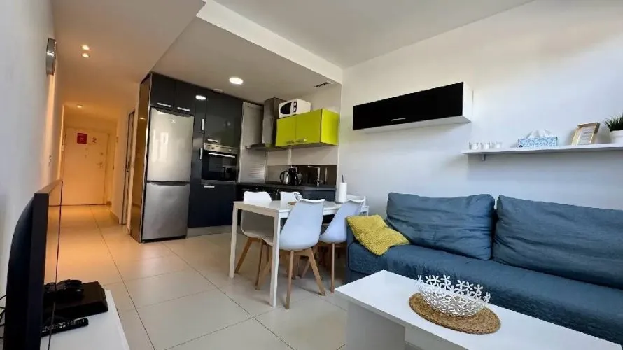 Apartamento de 2 dormitorios en Torrevieja, Spain No. 773 № 11