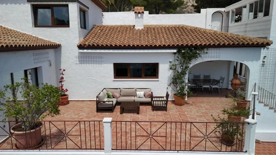 Villa de 500m² en Altea, Spain No. 933 № 7