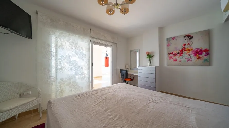 Apartamento de 4 dormitorios en Calpe, Spain No. 979 № 14