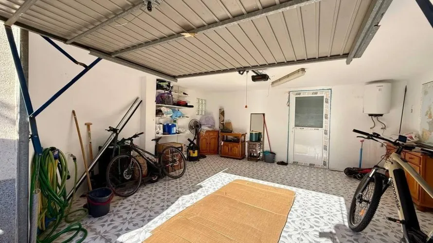 Villa de 4 dormitorios en Playa Flamenca II, Spain No. 175 № 10