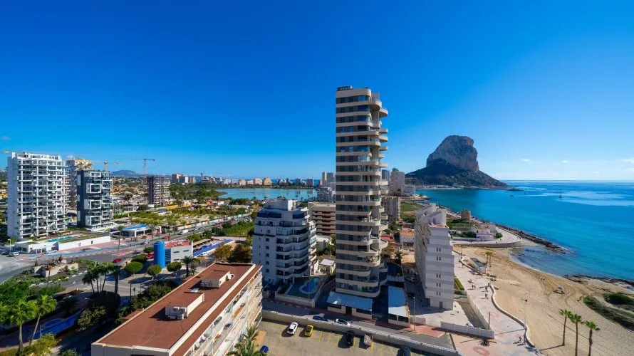 Apartamento de 4 dormitorios en Calpe, Spain No. 979 № 16