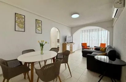 Apartamento de 2 dormitorios en Torrevieja, Spain No. 2785