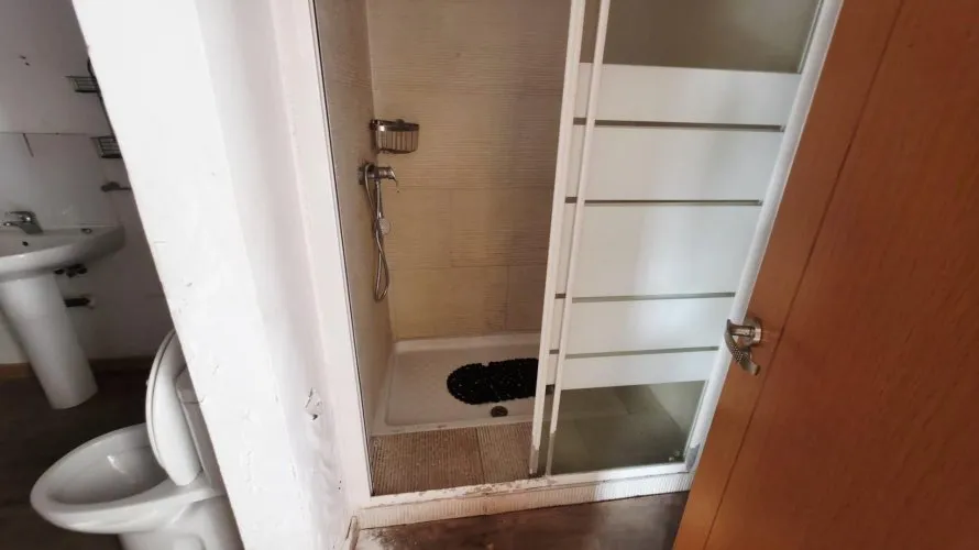 Apartamento de 5 dormitorios en Alicante, Spain No. 963 № 12