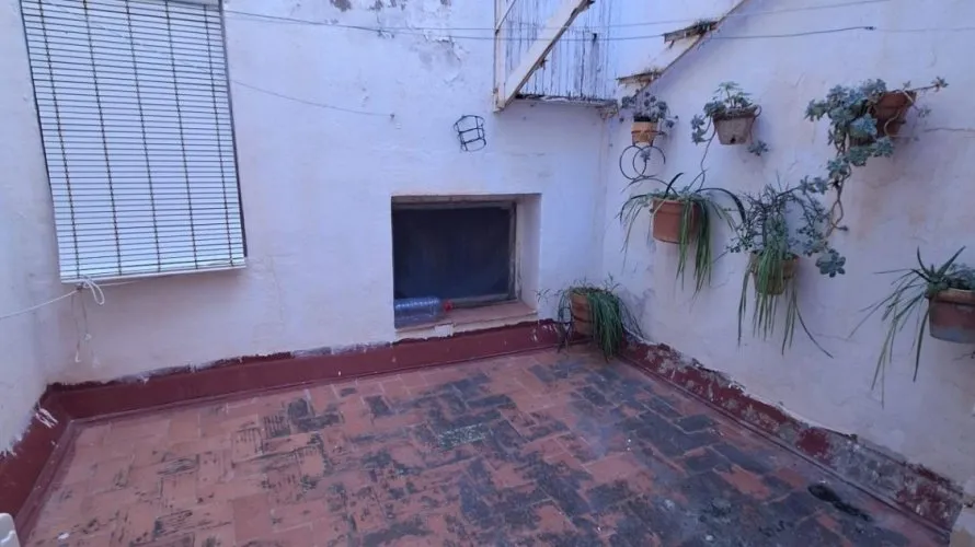 Propiedad comercial de 5 dormitorios en Torrevieja, Spain No. 125 № 22