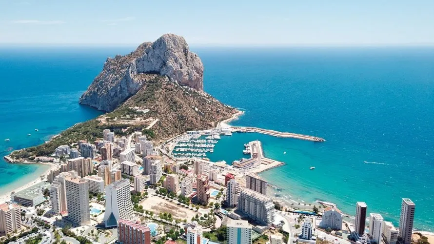 Apartamento de 3 dormitorios en Calpe, Spain No. 394 № 1