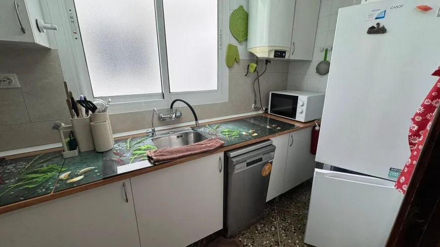 Apartamento de 2 dormitorios en Valencia, Spain No. 919 № 7