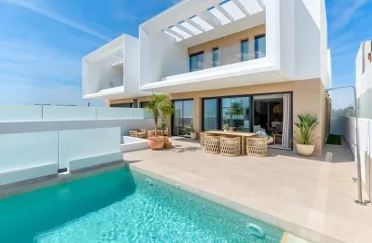 Villa de 3 dormitorios en Dolores, Spain No. 845