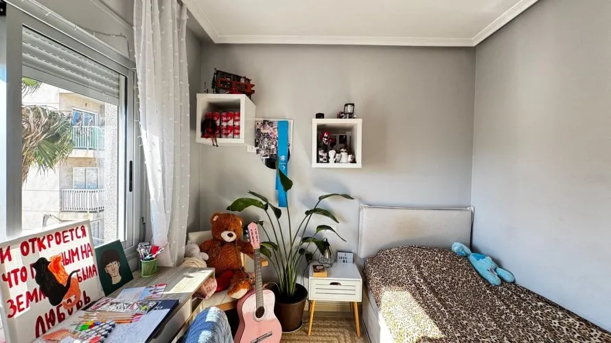 Apartamento de 3 dormitorios en Nueva Torrevieja, Spain No. 1229 № 2