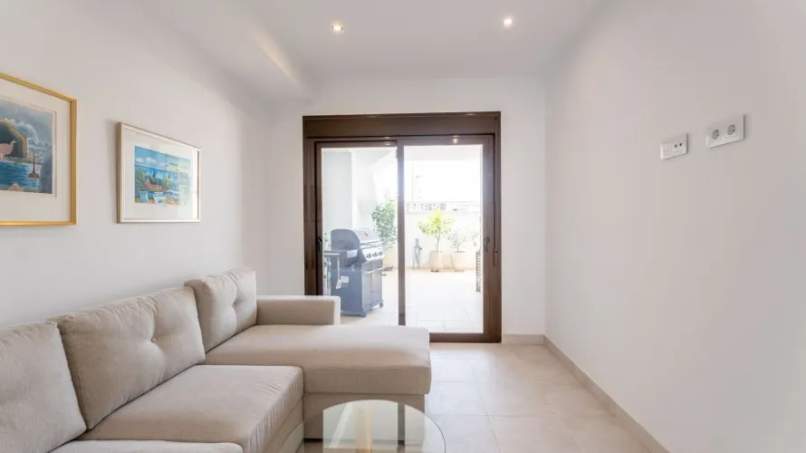 Apartamento de 87m² en Las Esperanzas, Spain No. 1576 № 3