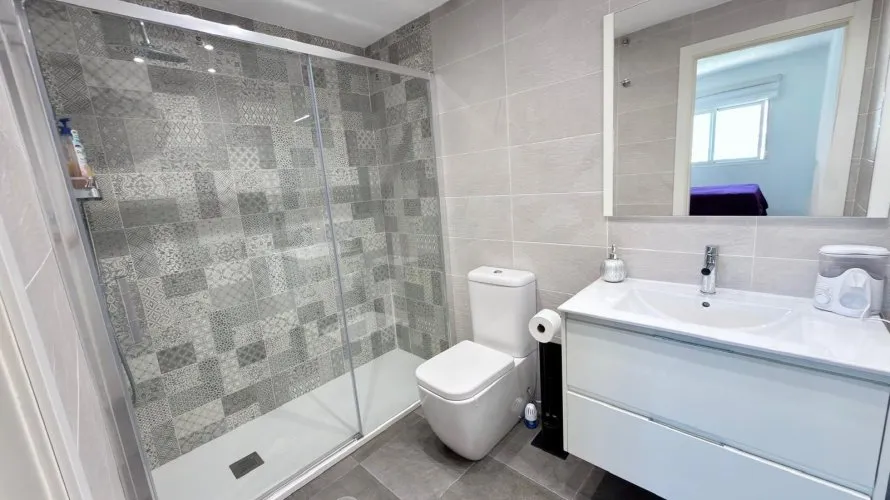 Apartamento de 2 dormitorios en Finestrat, Spain No. 950 № 9