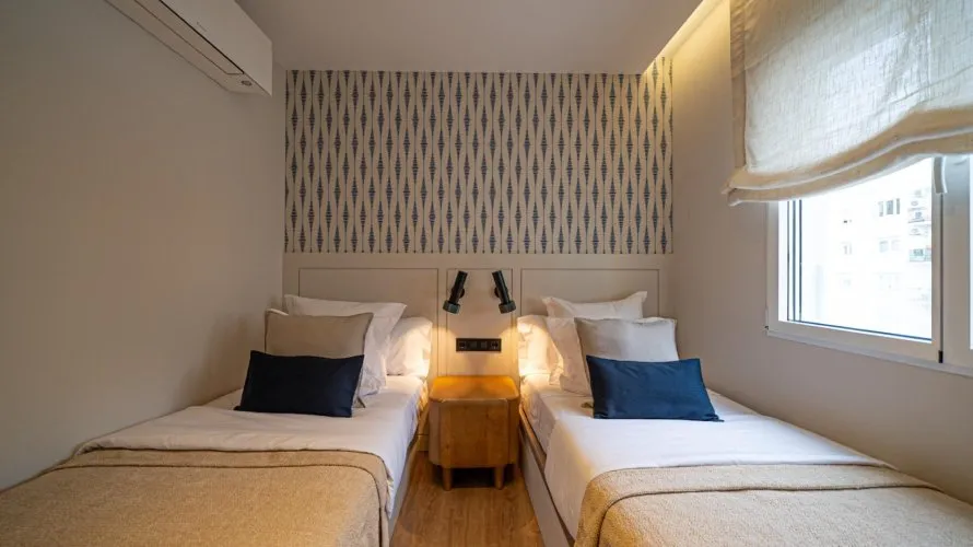 Apartamento de 3 dormitorios en Madrid, Spain No. 1083 № 23