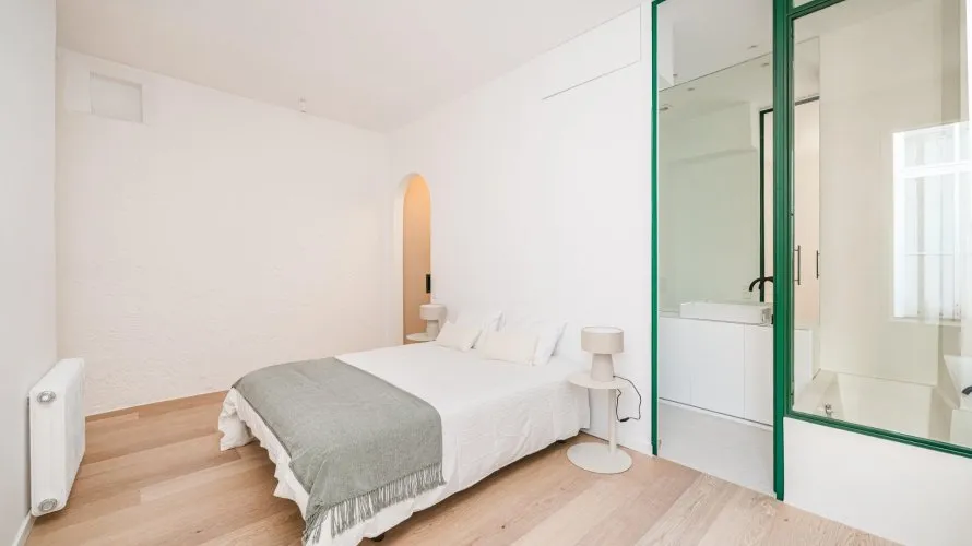 Apartamento de 4 dormitorios en Madrid, Spain No. 1485 № 25