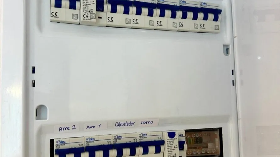 Apartamento de 3 dormitorios en Alicante, Spain No. 1390 № 15
