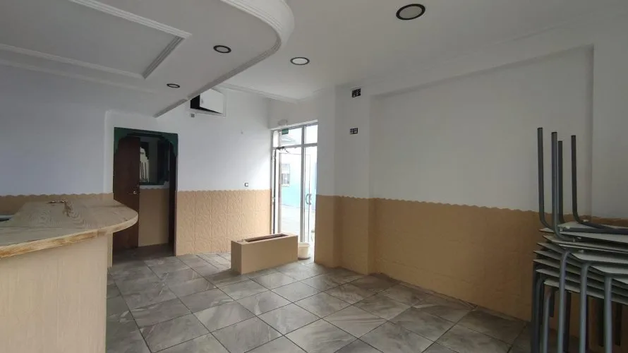 Propiedad comercial de 75m² en Alicante, Spain No. 2745 № 6