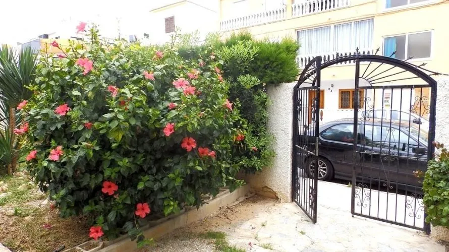 Apartamento de 51m² en Torrevieja, Spain No. 2786 № 2