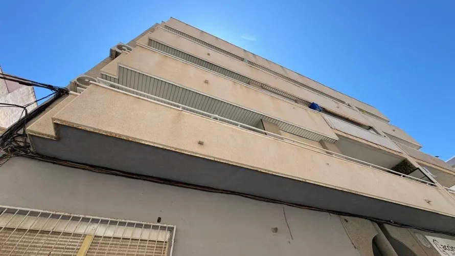 Propiedad comercial de 261m² en Torrevieja, Spain No. 2746 № 16