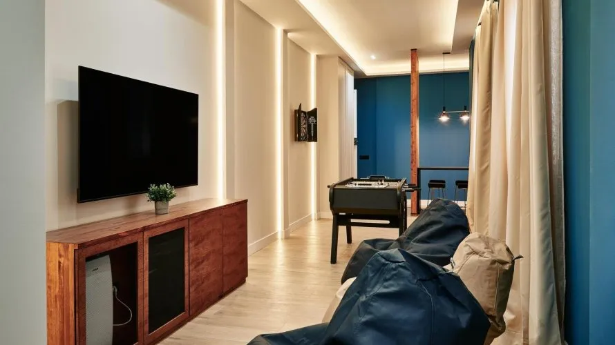 Apartamento de 3 dormitorios en Madrid, Spain No. 696 № 8