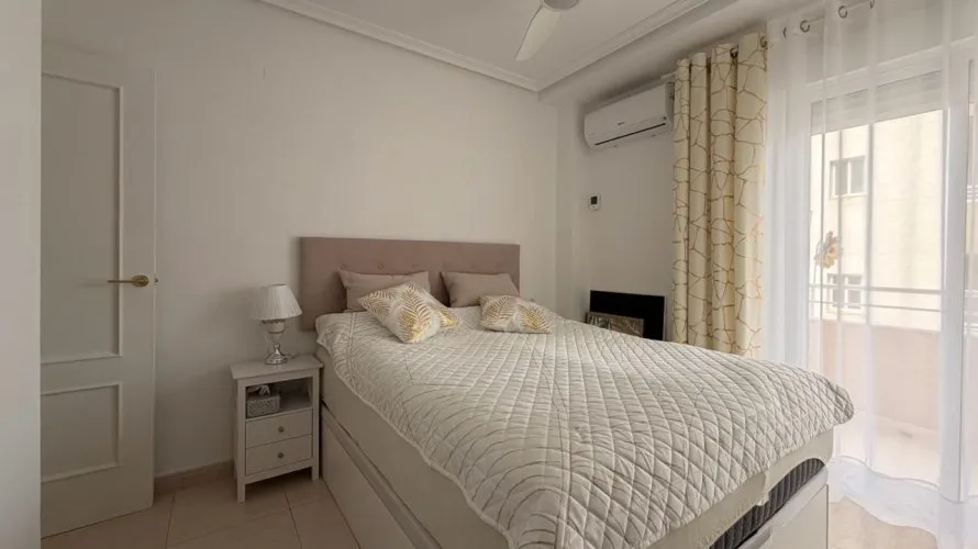Apartamento de 3 dormitorios en Torrevieja, Spain No. 2878 № 25