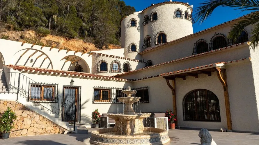 Villa de 11 dormitorios en Altea, Spain No. 1213 № 25